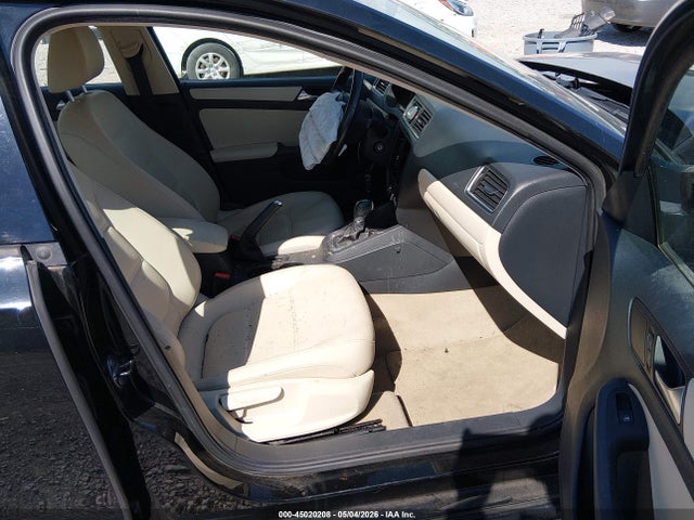 Volkswagen Jetta 2.5l Se