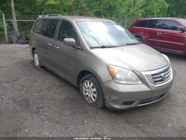 Salvage Honda Odyssey Image