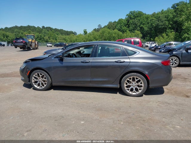 Chrysler 200 C