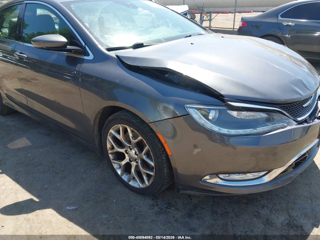 Chrysler 200 C