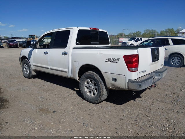 Nissan Titan Se