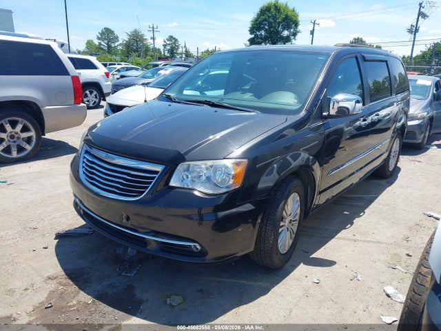 Chrysler Town & Country Touring-l