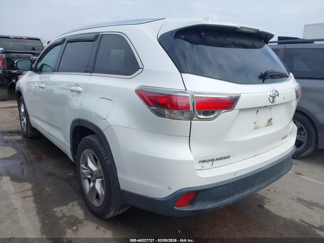 Toyota Highlander Limited V6