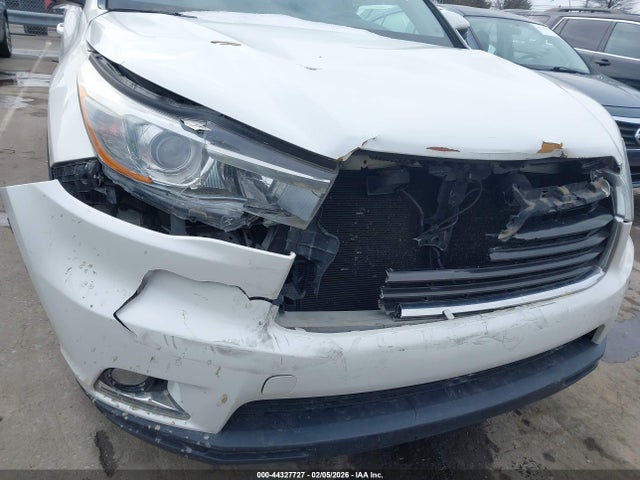Toyota Highlander Limited V6