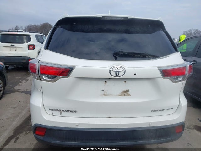 Toyota Highlander Limited V6