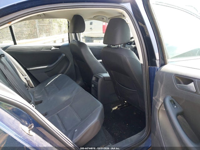 Volkswagen Jetta 2.5l Se