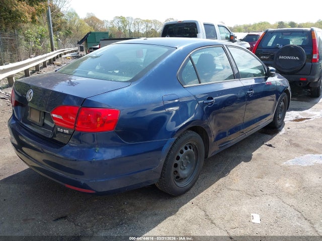 Volkswagen Jetta 2.5l Se