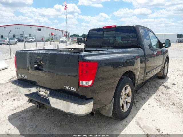 Nissan Titan Se