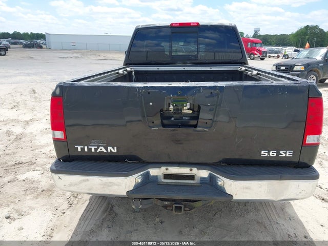 Nissan Titan Se
