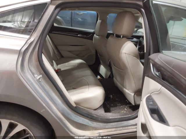 Buick LaCrosse Premium