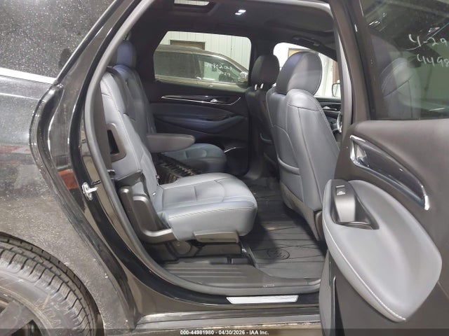 Buick Enclave Essence Awd