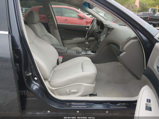 INFINITI G37x