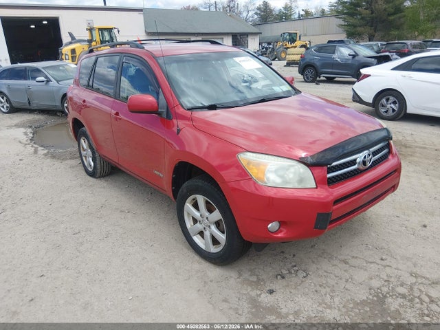 Salvage Toyota RAV4 Image