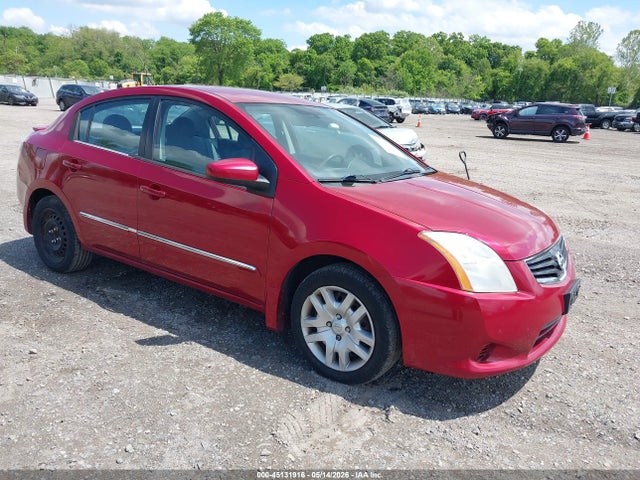 Salvage Nissan Sentra Image