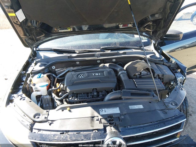 Volkswagen Jetta 1.8t Sport
