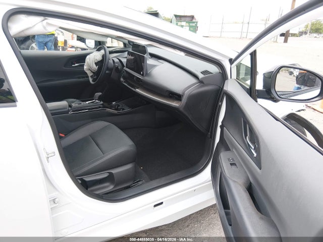 Toyota Prius Limited Awd-e