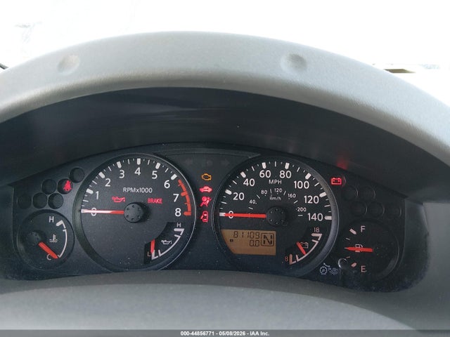 Nissan Frontier Sv