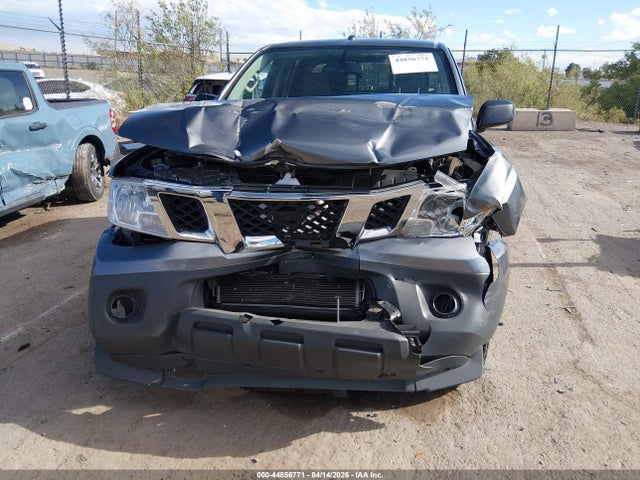 Nissan Frontier Sv