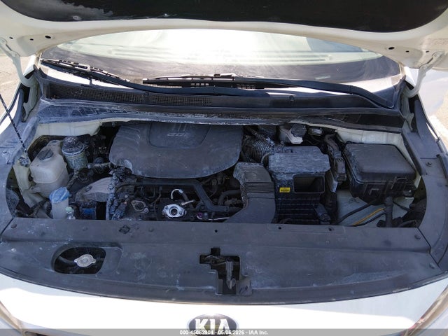 Kia Sedona L