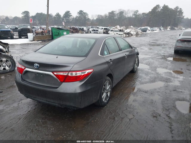 Toyota Camry Se