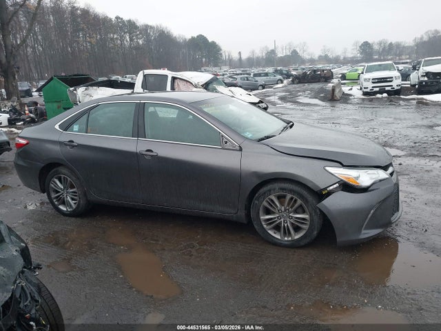 Toyota Camry Se