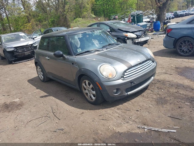 Salvage MINI Cooper Image
