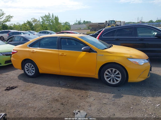 Toyota Camry Le