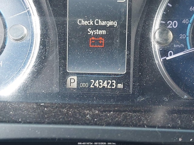 Toyota Camry Le