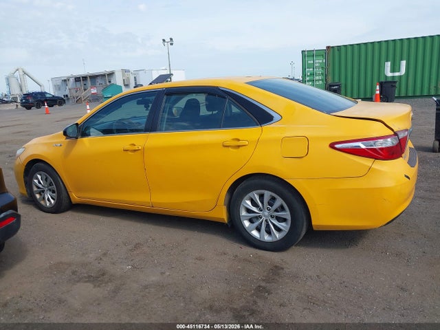 Toyota Camry Le