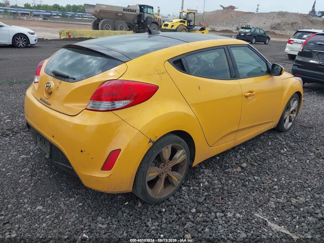 Hyundai VELOSTER