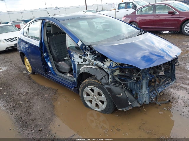 Salvage Toyota Prius Image