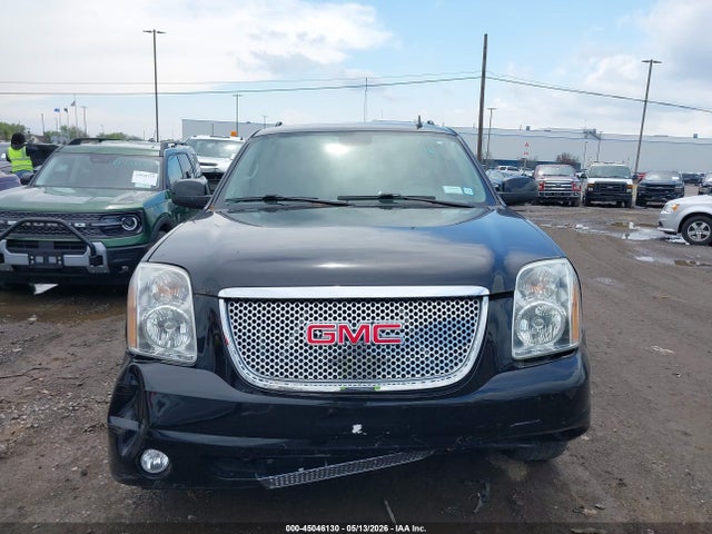 GMC Yukon Denali
