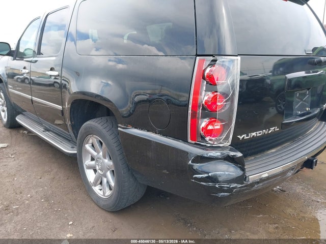 GMC Yukon Denali