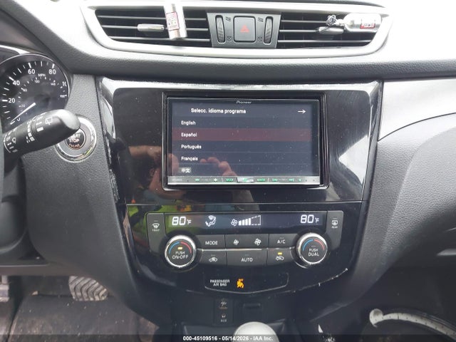 Nissan Rogue Sv