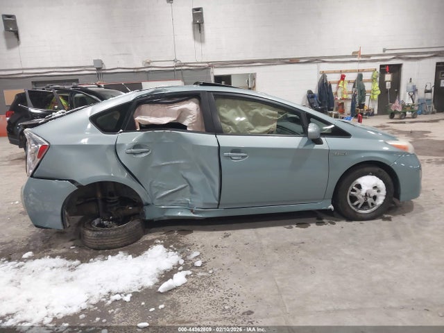 Toyota Prius Three