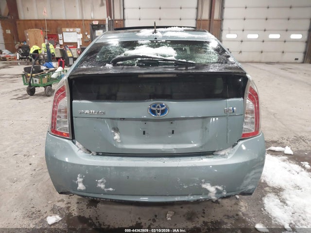Toyota Prius Three