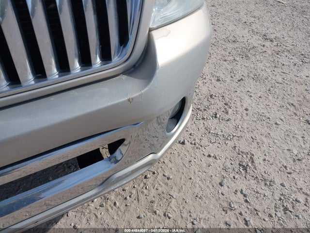 Lincoln Mark LT
