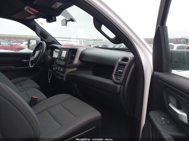 Ram 1500 Tradesman  4x4 6'4 Box