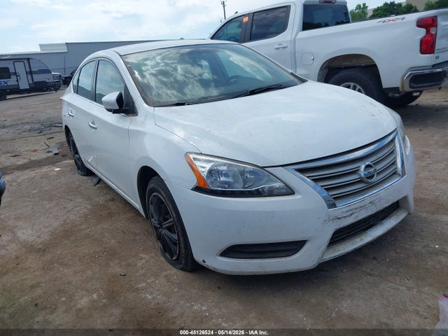Salvage Nissan Sentra Image