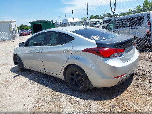 Hyundai ELANTRA Se
