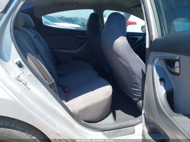 Hyundai ELANTRA Se