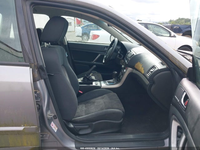 Subaru Outback 2.5i