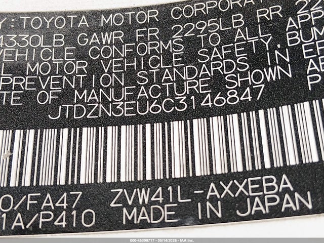 Toyota Prius v Three