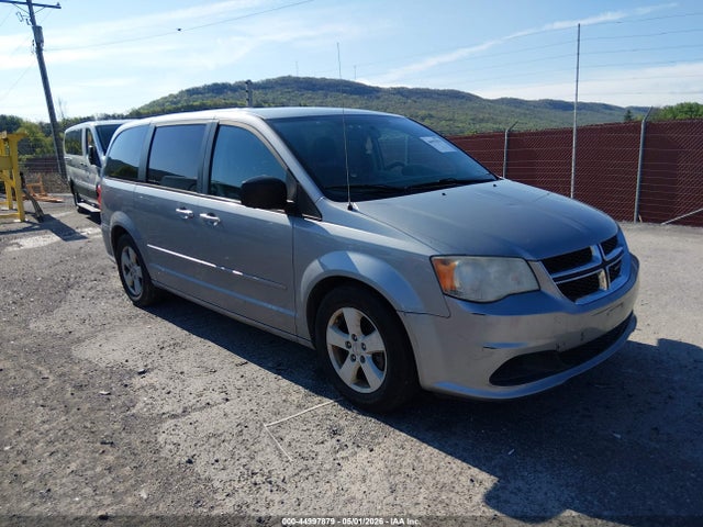 Salvage Dodge Grand Caravan Image