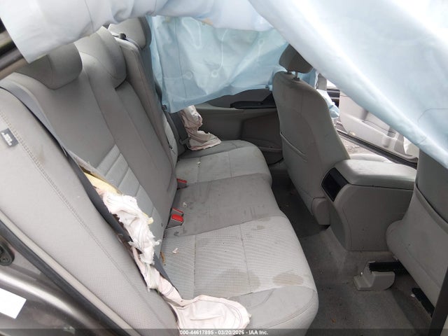 Toyota Camry Le