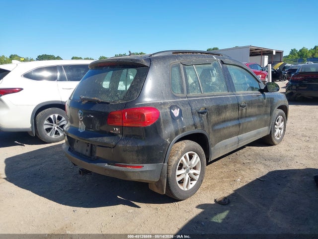 Volkswagen Tiguan S