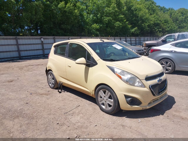 Salvage Chevrolet Spark Image