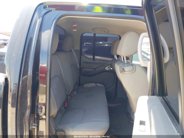 Nissan Frontier Se
