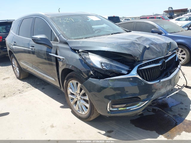 Salvage Buick Enclave Image