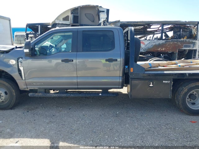 Ford F-350 Xl